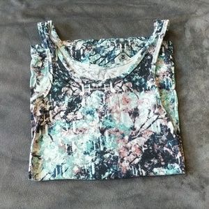 Mossimo tank size Small